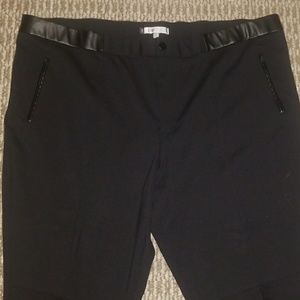 Jennifer Lopez size 3x dress pants.